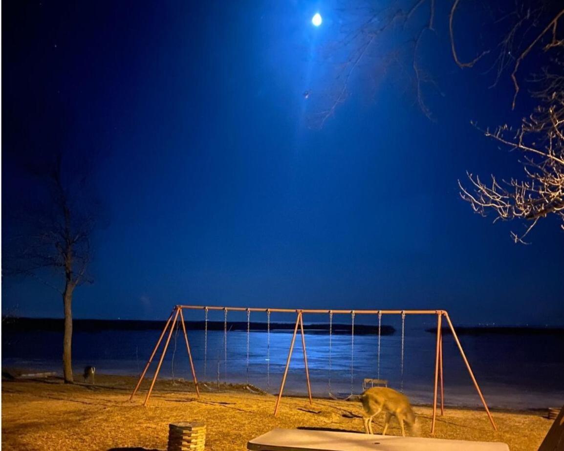 Cozy Home Lake Huron With Loft 2 Bedroom 1 Bathroom Au Gres Dış mekan fotoğraf